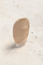 Load image into Gallery viewer, Vani-T Exfoliating Mitt Tan Remover 1PK
